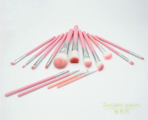 沒(méi)有水怎么清洗化妝刷,？